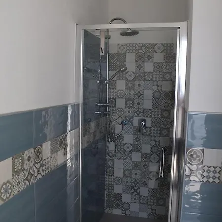 Moon - Con Bagno Privato E Spazi Comuni Con Altri Ospiti * クアルトゥ・サンテーレナ