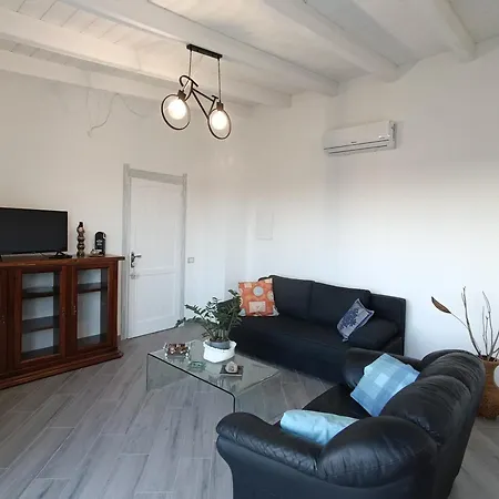 Moon - Con Bagno Privato E Spazi Comuni Con Altri Ospiti ゲストハウス *