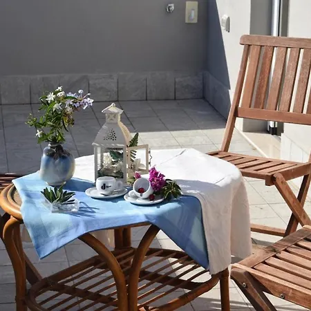 Moon - Con Bagno Privato E Spazi Comuni Con Altri Ospiti * クアルトゥ・サンテーレナ