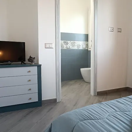 Moon - Con Bagno Privato E Spazi Comuni Con Altri Ospiti ゲストハウス *