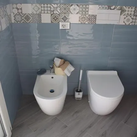 Moon - Con Bagno Privato E Spazi Comuni Con Altri Ospiti