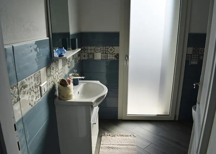 Moon - Con Bagno Privato E Spazi Comuni Con Altri Ospiti *